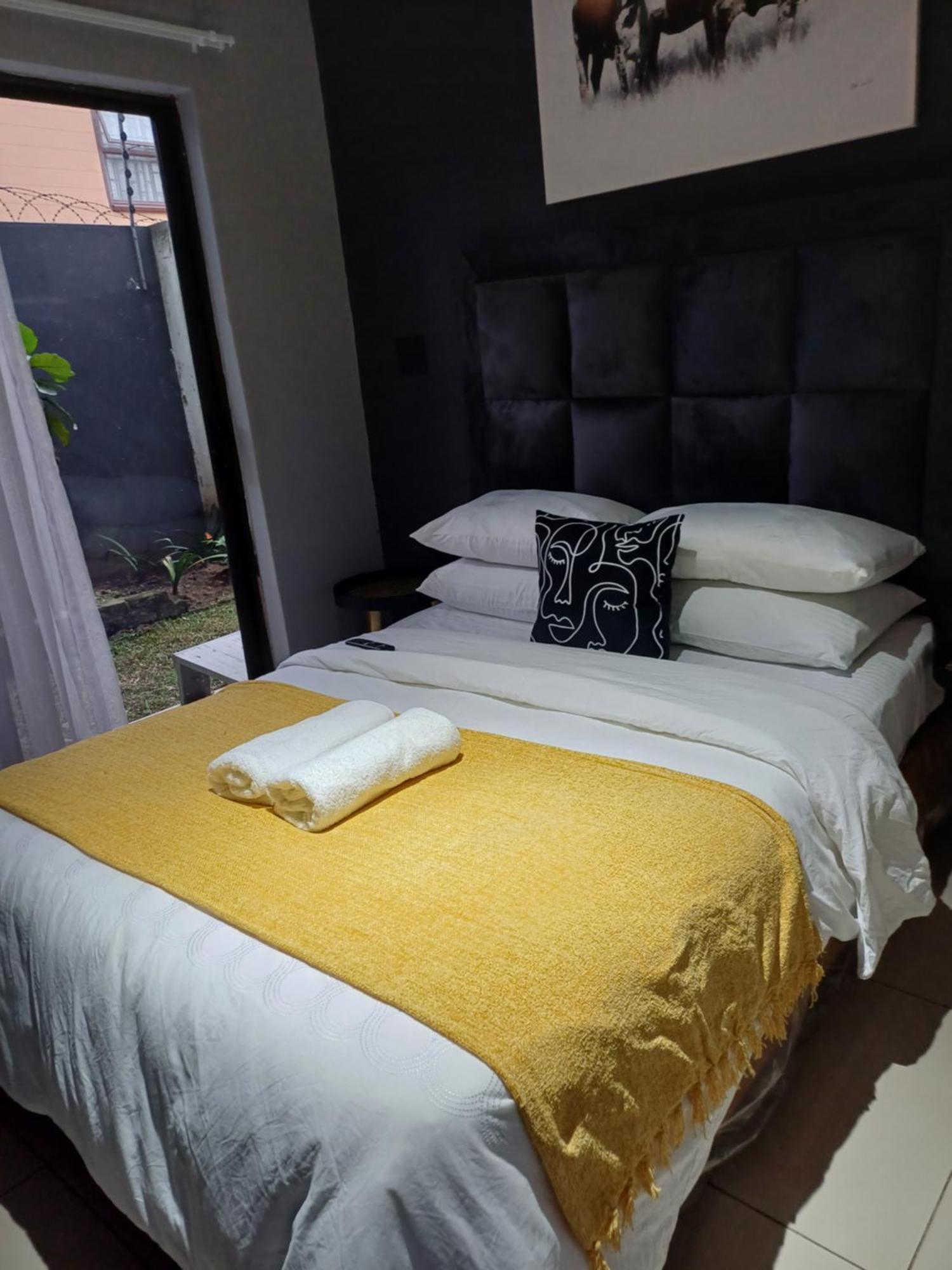 16 On Ryde Aparthotel Durban Bagian luar foto